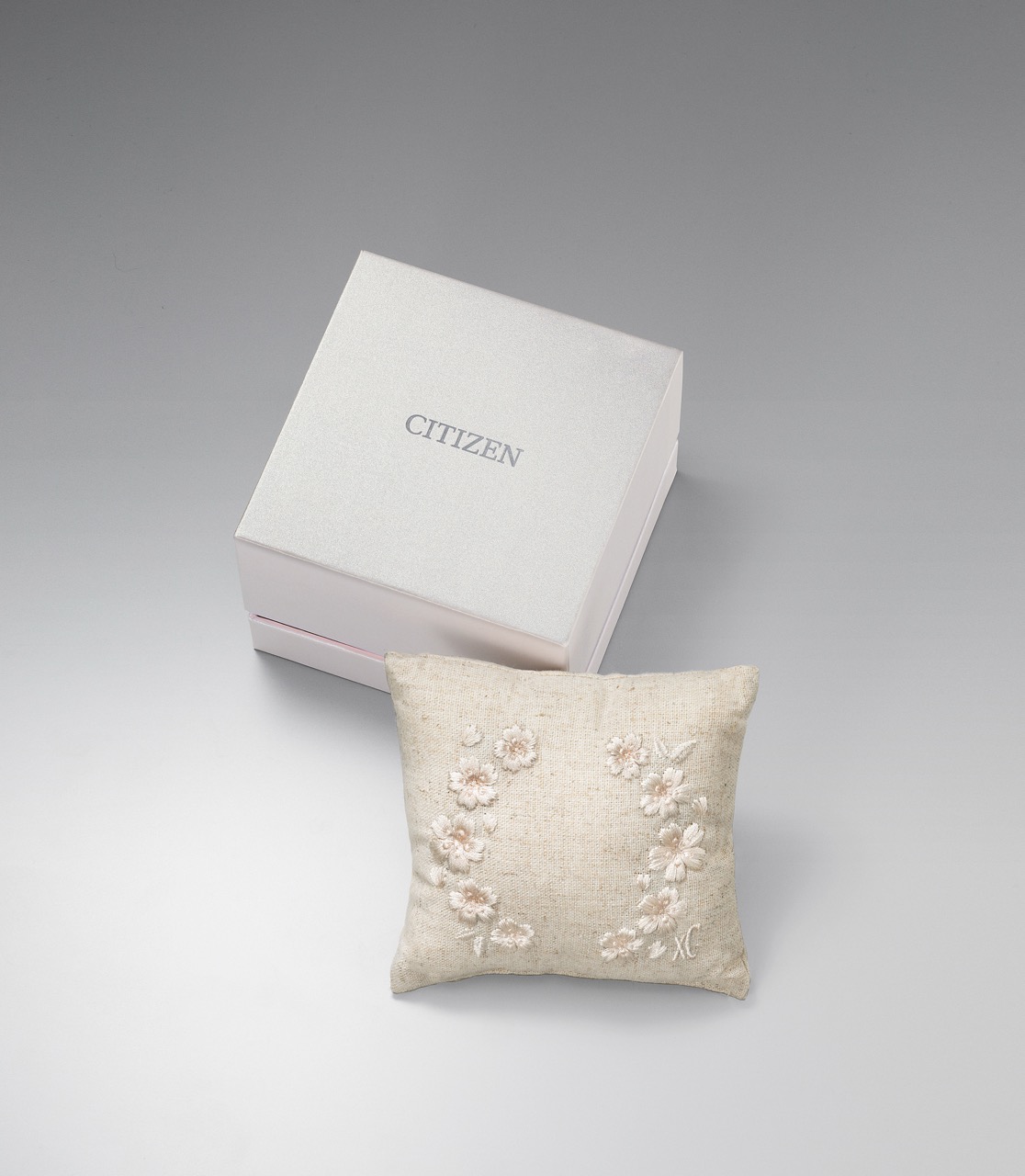 xC ES9498-77N 4974375531505