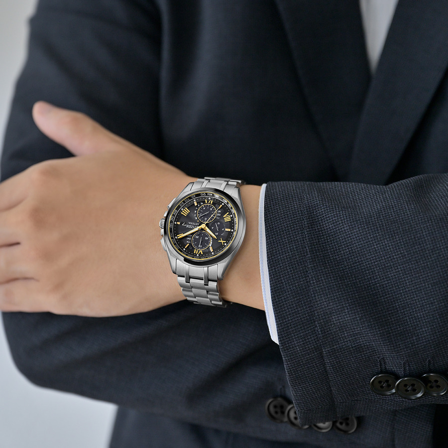 AT8244-57E 着用イメージ